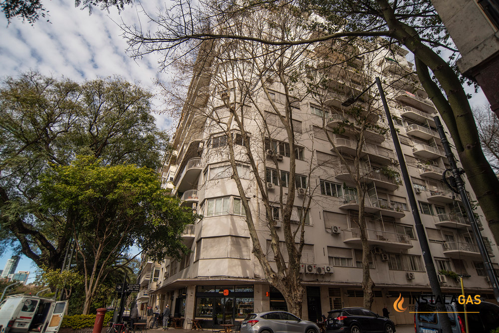 Trabajo en consorcio de Av. Libertador